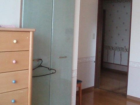 「新橋の金さん銀さん」居室1