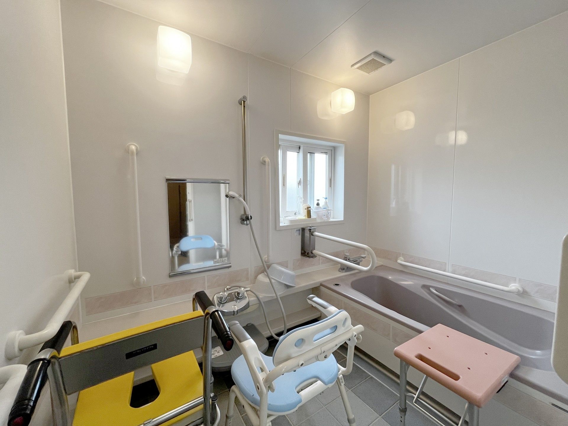 安全に配慮した浴室