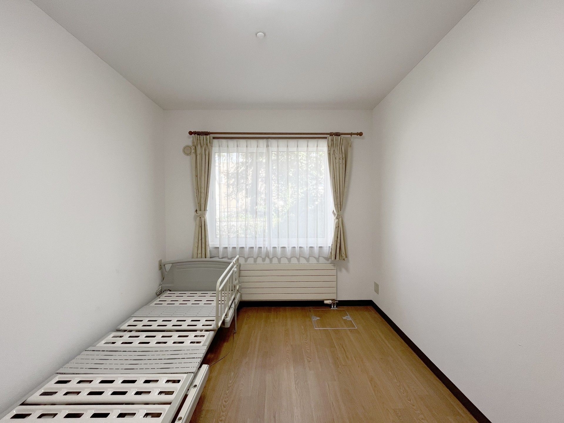 シンプルな個室