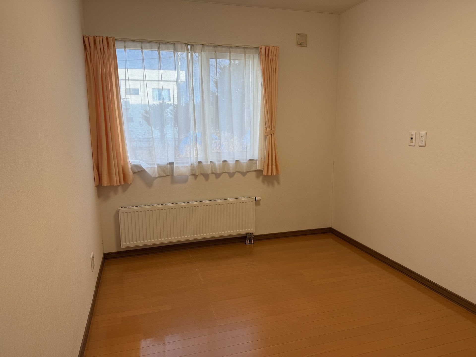 日差しが入る部屋