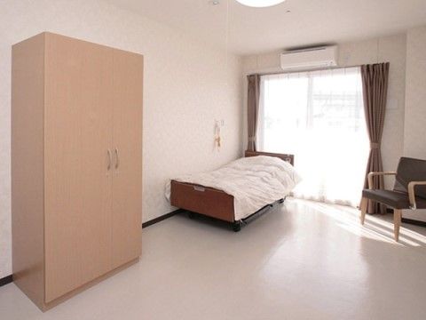 収納棚が設置されている居室