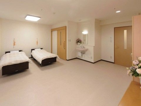 花瓶が飾られている夫婦部屋
