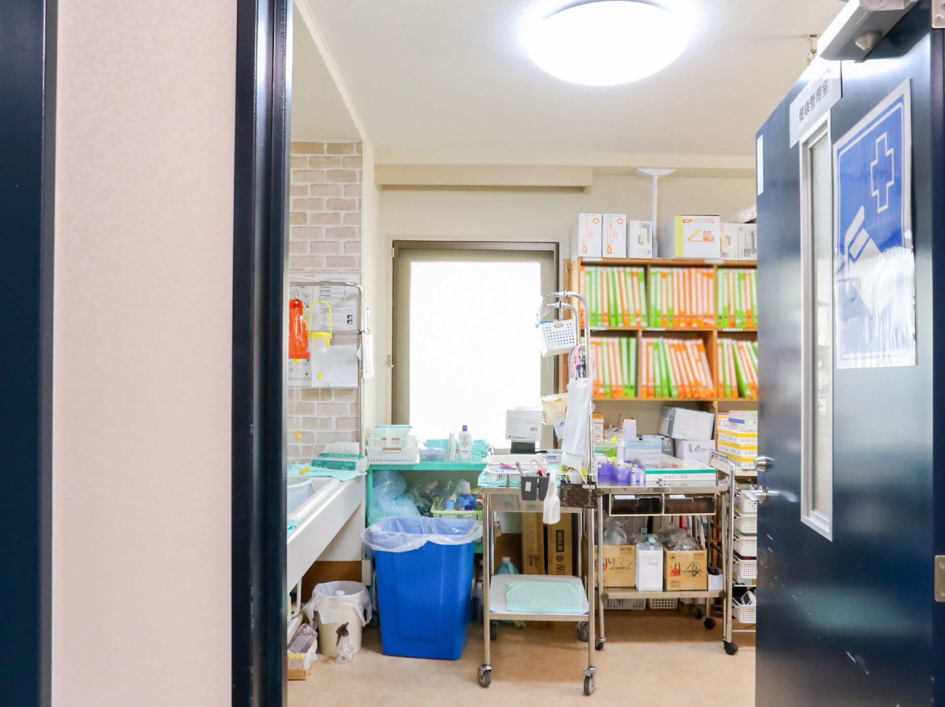 さまざな作業を行う際に利用するスタッフルーム
