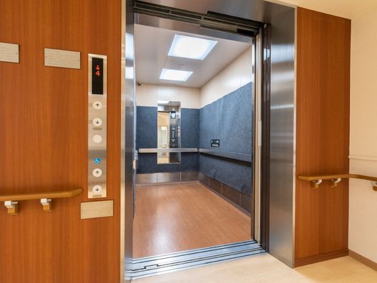 エレベーター