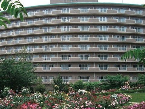 ８階建ての介護施設