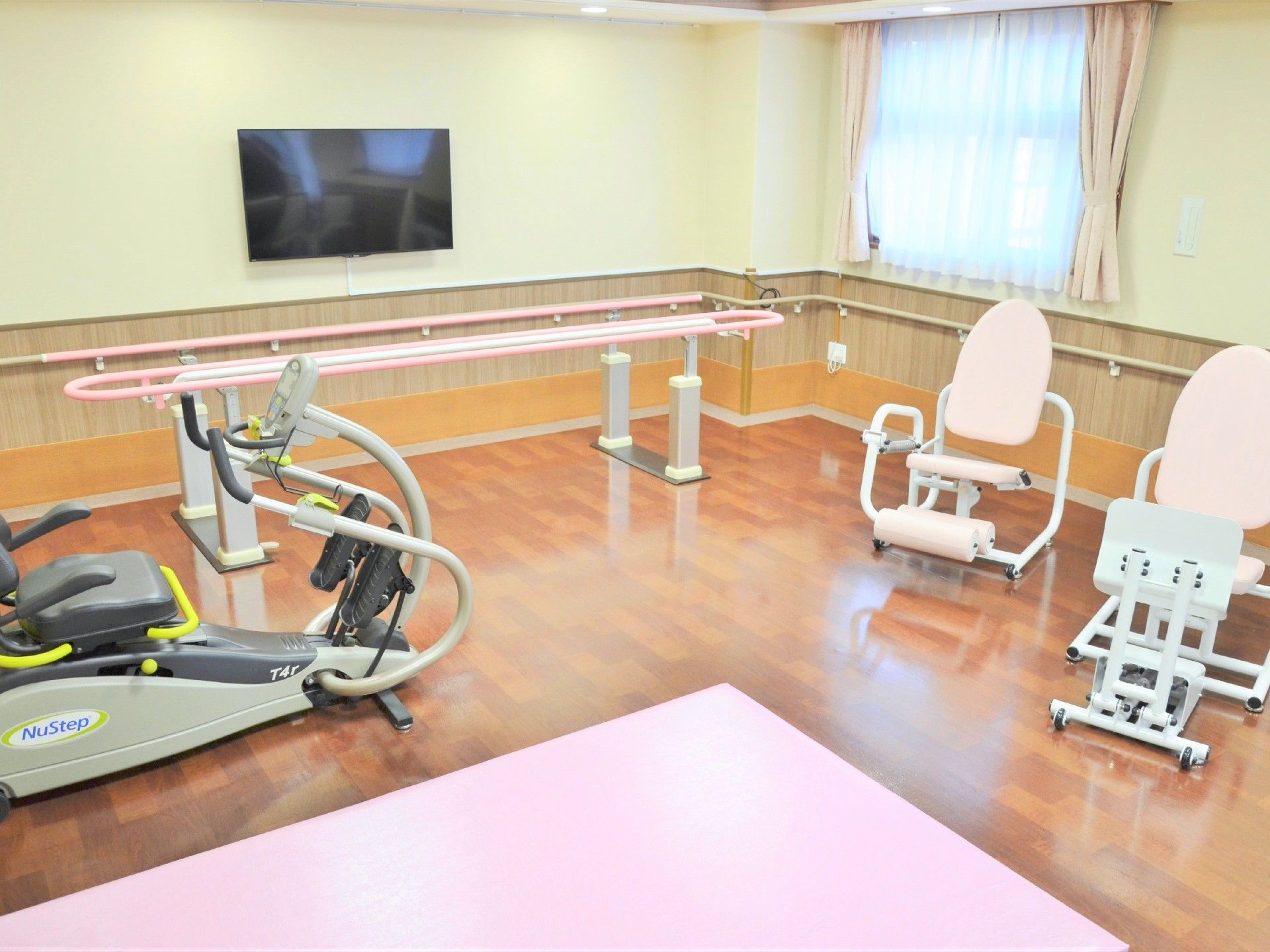 さかえグリーンハート川口。医療機関との連携をしっかりとし、常に健康な毎日を心がけています。