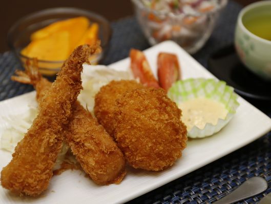 主菜の揚げ物