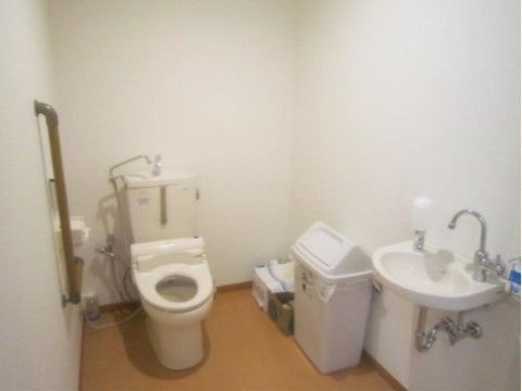 バリアフリーの快適トイレ