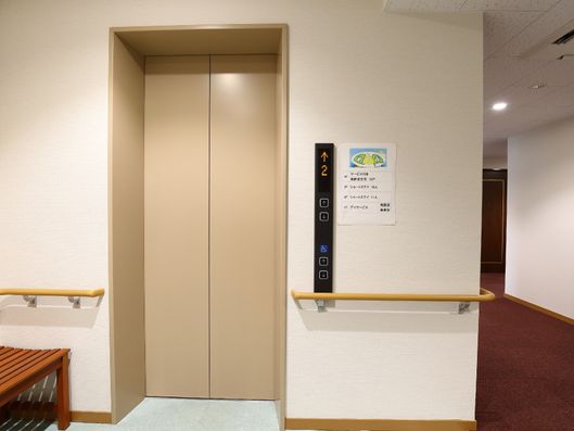 エレベーター