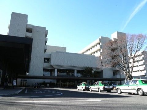 「プレミアムハートライフ大岩」の周辺環境。体調や、病気が分かった際も大きな総合病院が身近にある。