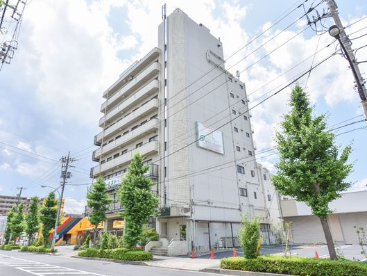 マンションのような建物
