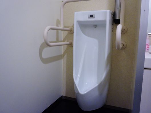 男性用トイレ