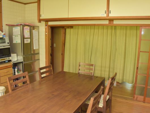 開放感のあるリビングルーム