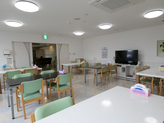 テレビのある食堂