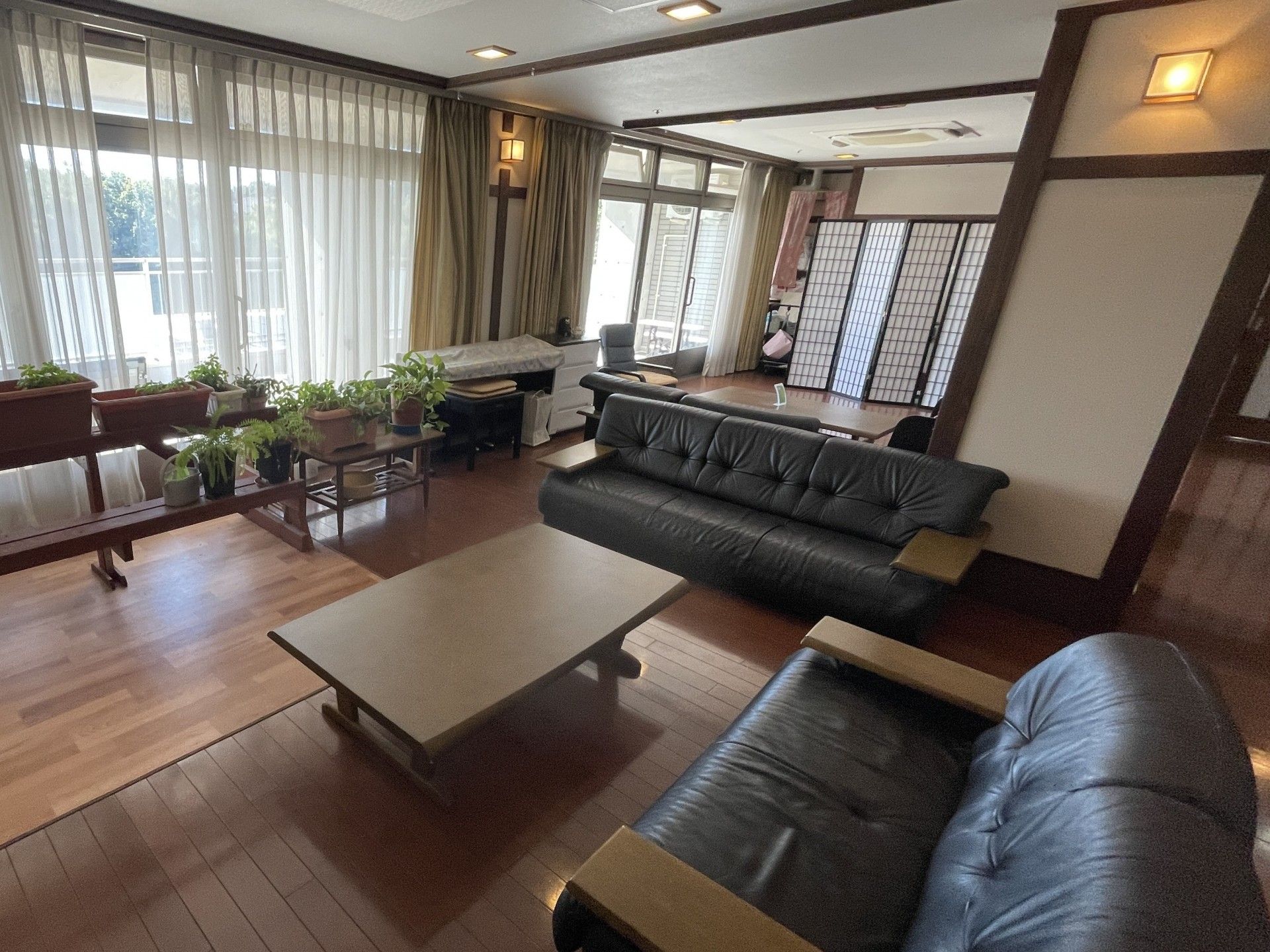 落ち着いたリビング