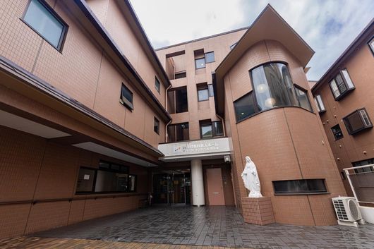 外観エントランス