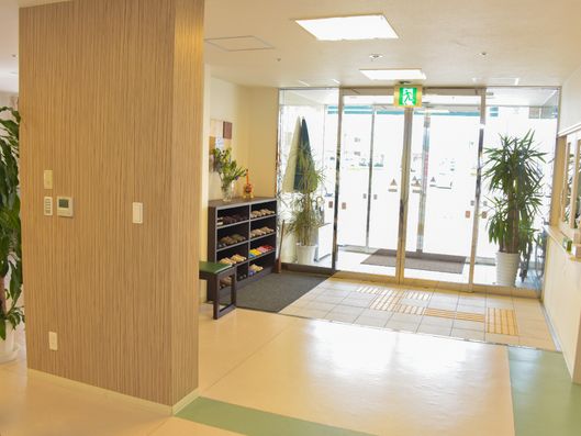 広い玄関ホール