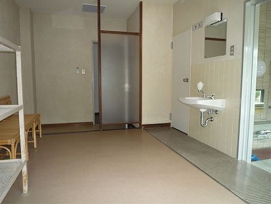 脱衣場