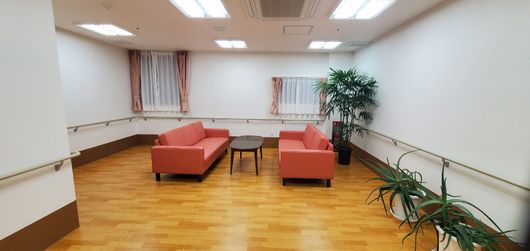 共用居間1階