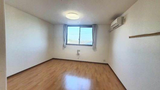 居室デラックス部屋