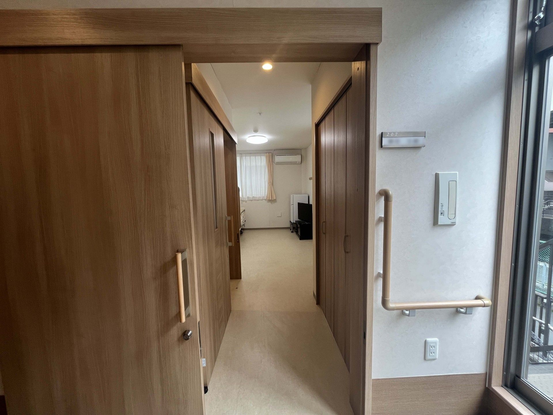 居室の入り口