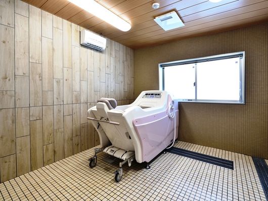 機械浴室（車いすタイプ）