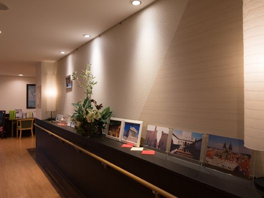 目で楽しめる通路