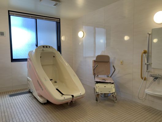 機械浴室