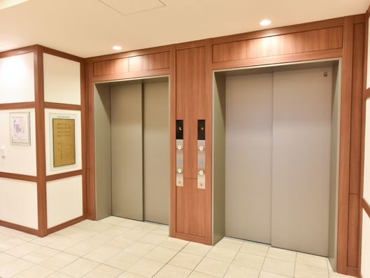 エレベーターフロア
