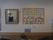 和風絵画と掲示板の壁面