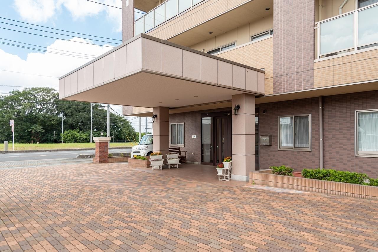 館内には、お一人で入浴することが困難な入居者様が、安心してお風呂に入れるように、機械浴室もご用意している。