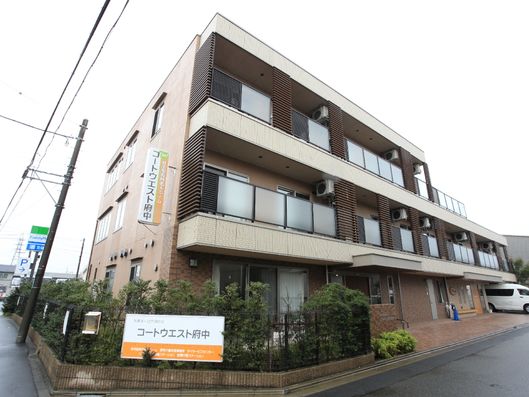 住宅型有料老人ホーム外観