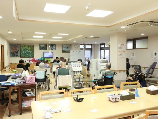 コニュニケーション