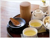 おぼんにのったお茶を淹れるセット