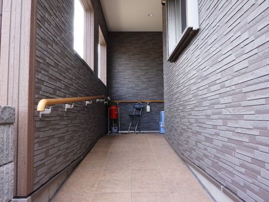 玄関のスロープ