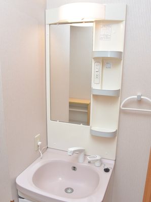 部屋の洗面台