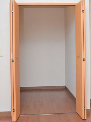 開口部が大きい扉