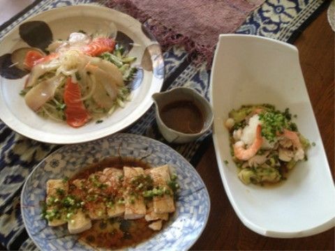 お食事は、和食の他に洋食など、バラエティ豊かなメニューをご用意している。栄養面に配慮した、バランスの良いお食事となっている。