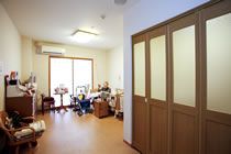 居心地の良い居室の一角