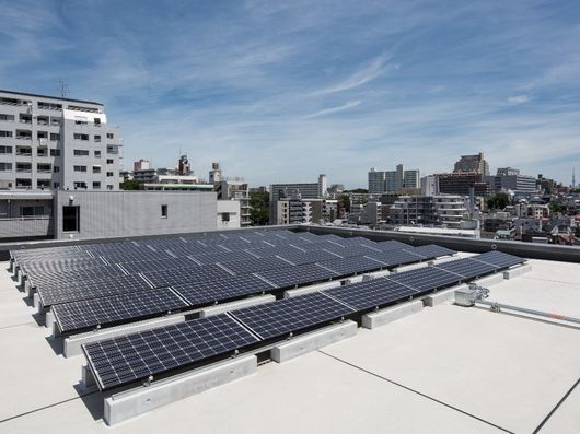 屋上 太陽光パネル
