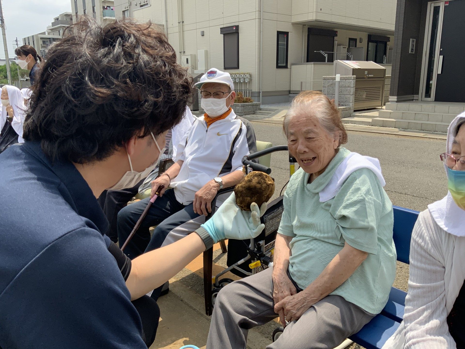 屋外でのふれあい活動
