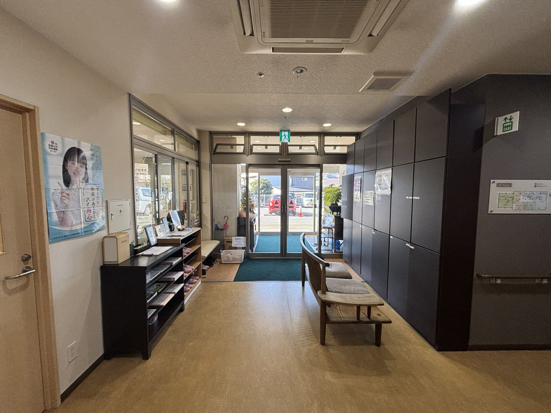 明るいエントランス