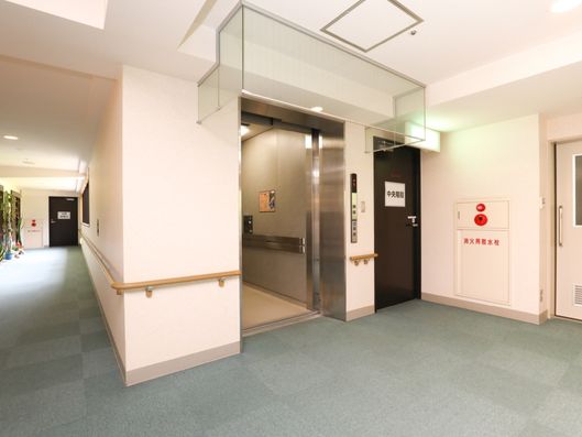 エレベーターホール