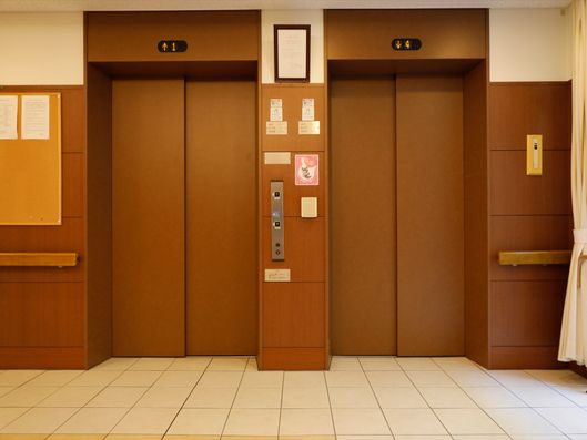 エレベーター