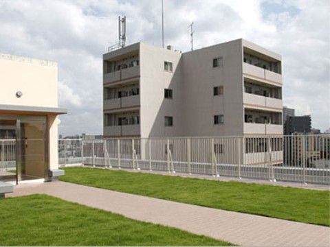 深川立川病院付属 扇苑南砂の介護。日々を自分らしく、楽しくお過ごしいただける環境とサービスを揃えております。