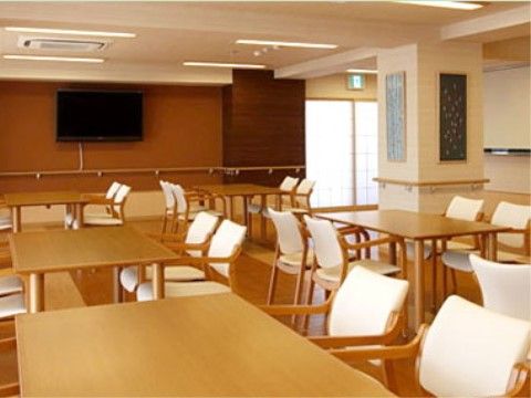 深川立川病院付属 扇苑南砂の日常。お一人お一人の生活を尊重した日々をご提供いたします。毎日を有意義にお過ごしください。