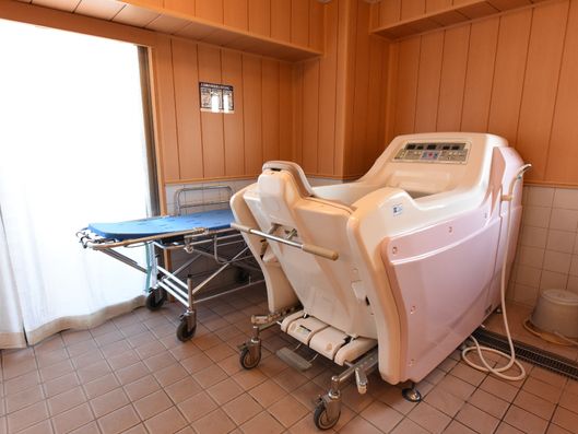 機械浴室内部の様子