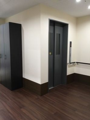 エレベーターホール