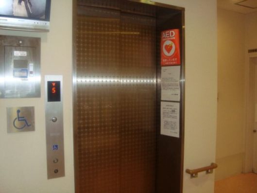 エレベーター