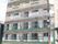 マンションのような外観の当施設は落ち着いた色合いの建物で、入居者様に快適にお過ごしいただける環境に位置している。